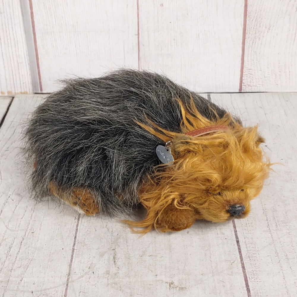 TESTED - Perfect Petzzz Yorkie Sleeping Dog Plush Brown Grey 2019 - WORKING